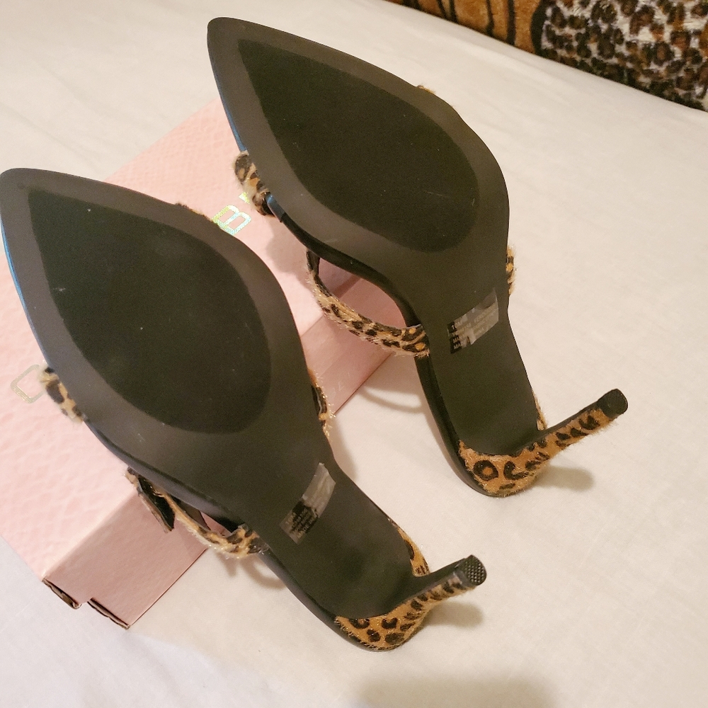 SANDALS - Picture 2 of 3